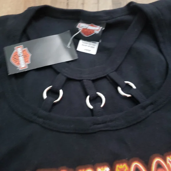 Harley davidson womans 3 ring neck T-shirt Sz L neon sign Deadwood South - Picture 4 of 7